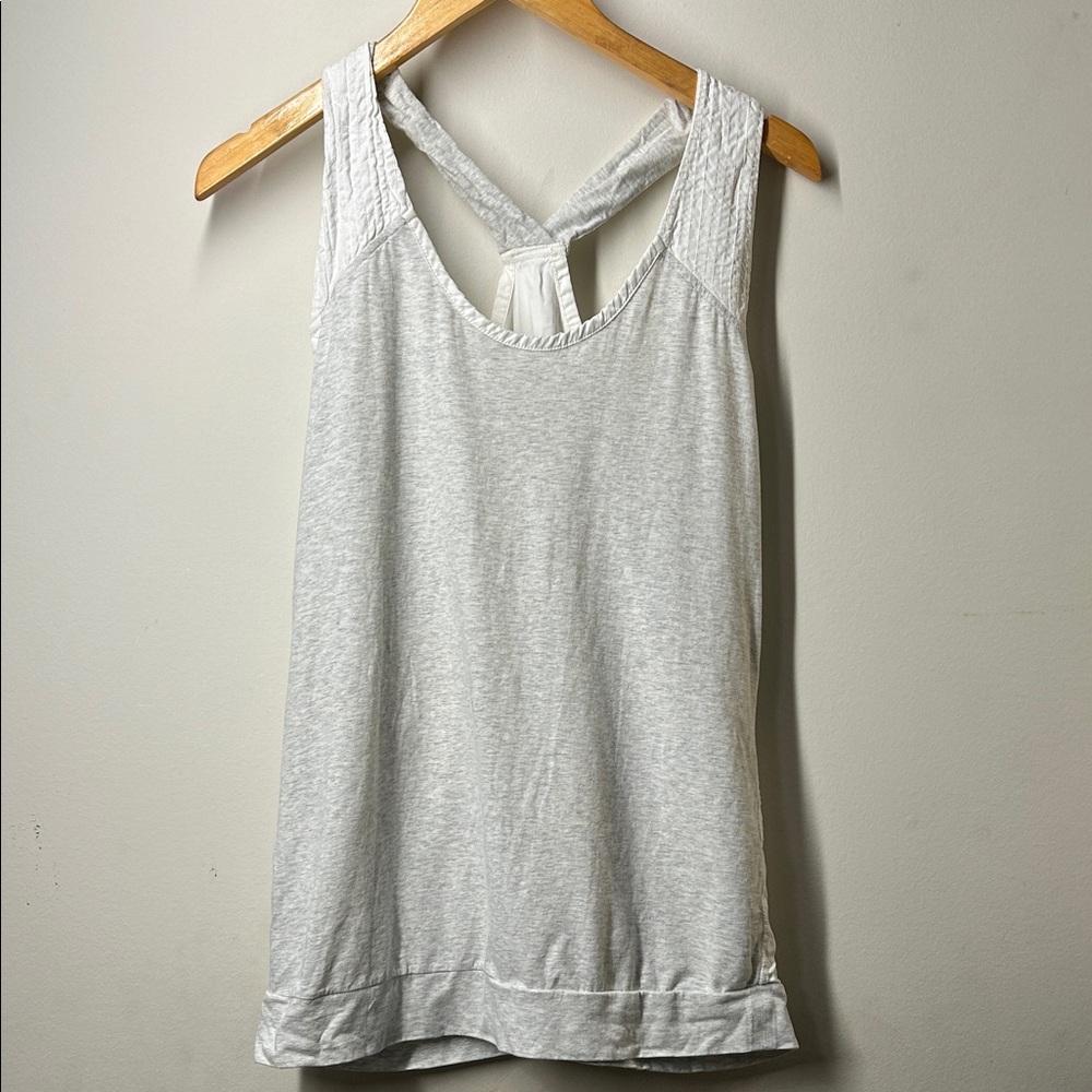 Lululemon Go With the Flow Tank | Heathered Grey and White | Size 6